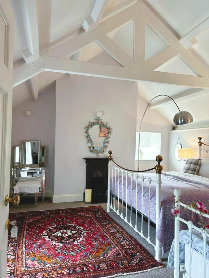 Bed and Breakfast Dylan Thomas Sea View Логарн Екстер'єр фото